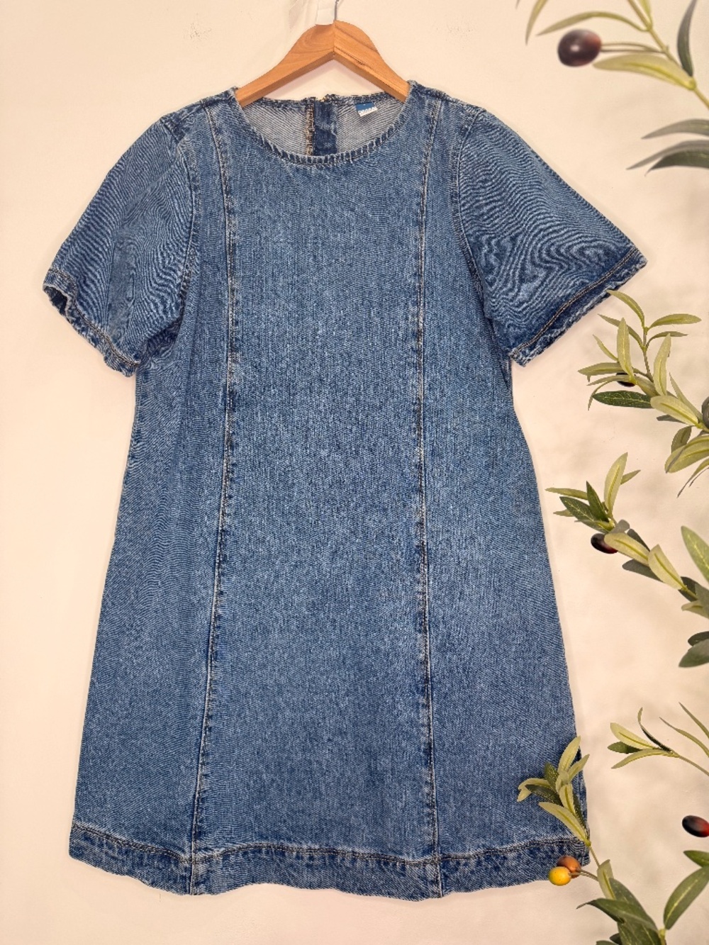 Old Navy Blue Denim Mini Shift Dress Short Sleeve Zip Back Size M